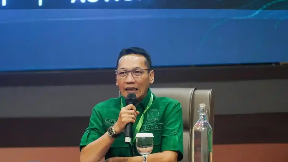 Anggota DPRD Jabar Hasim Adnan saat menyampaikan pesan Milangkala Kabupaten Sukabumi ke-156
