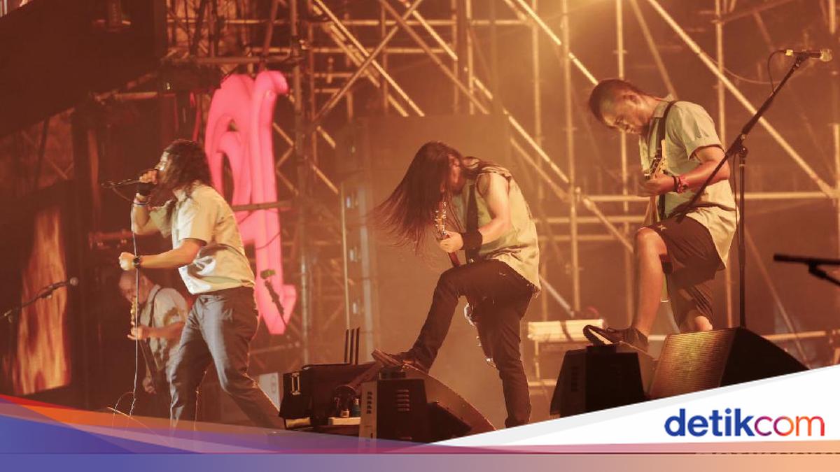 Deretan band legendaris asal Bandung yang sukses mencetak sejarah di industri musik Indonesia