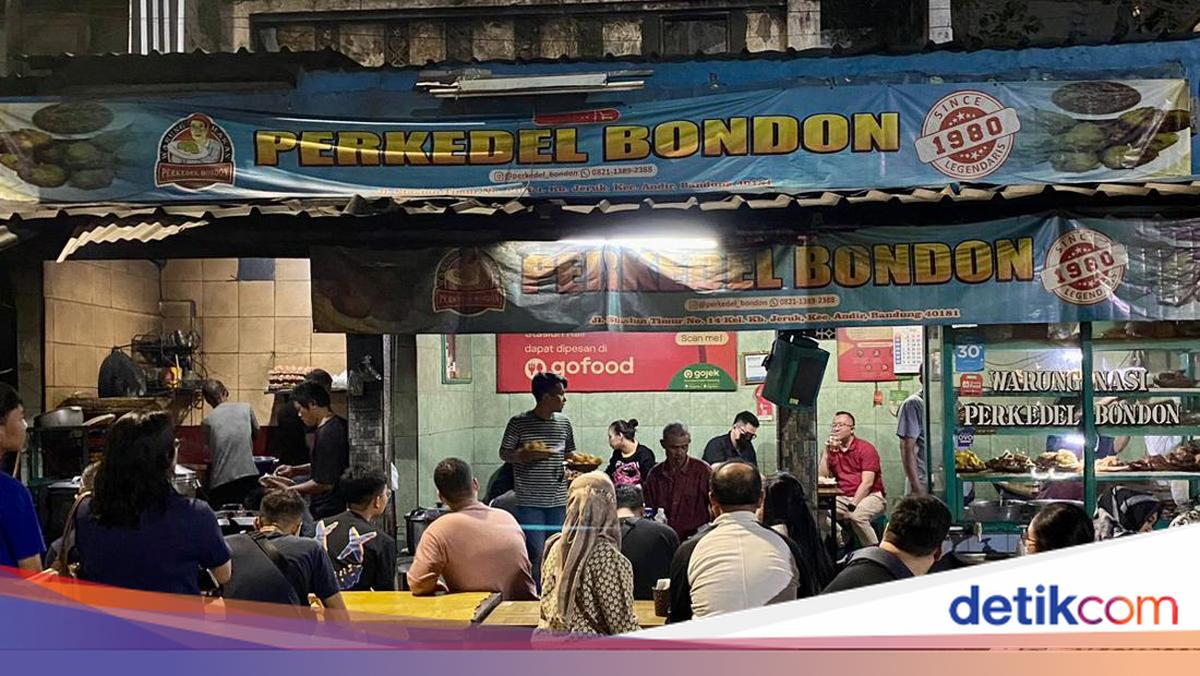 Deretan kuliner malam legendaris di Bandung yang buka hingga subuh