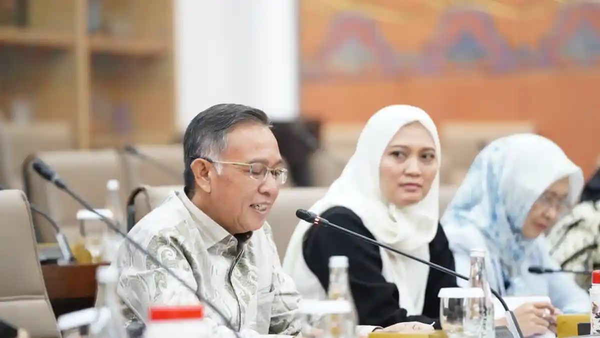 Gedung DPRD Jawa Barat tempat pembahasan holding BUMD PT Sangga Buana