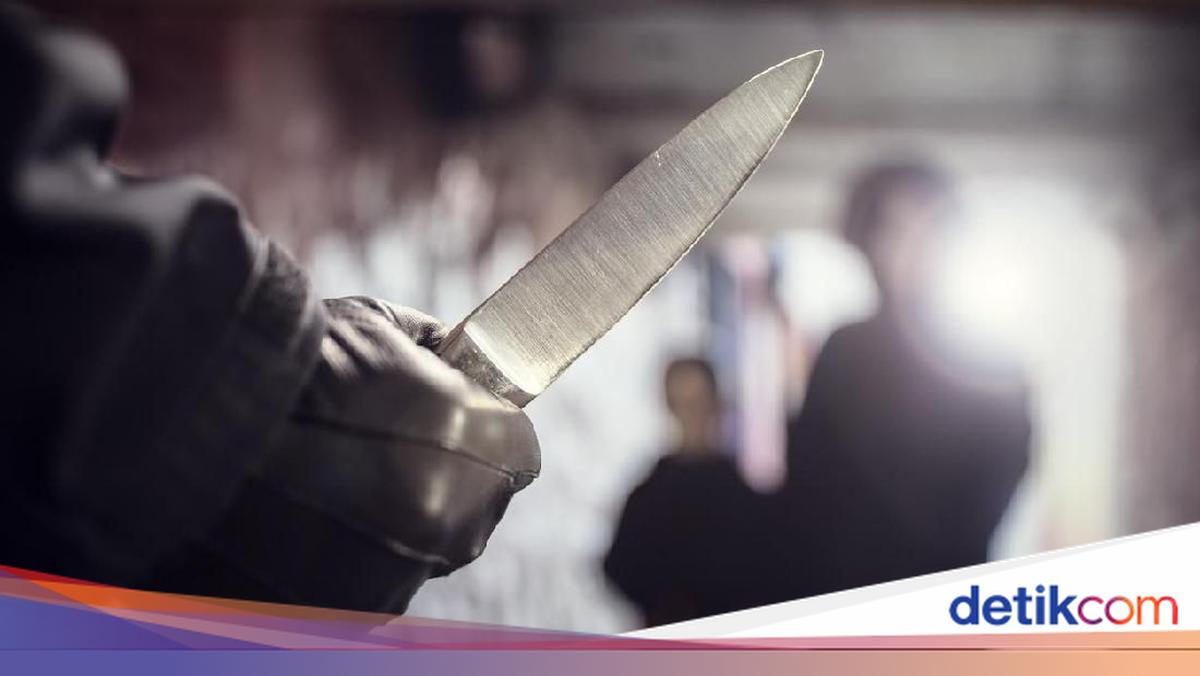 Ilustrasi garis polisi di lokasi kejadian perkara kasus kekerasan dalam rumah tangga di Indramayu