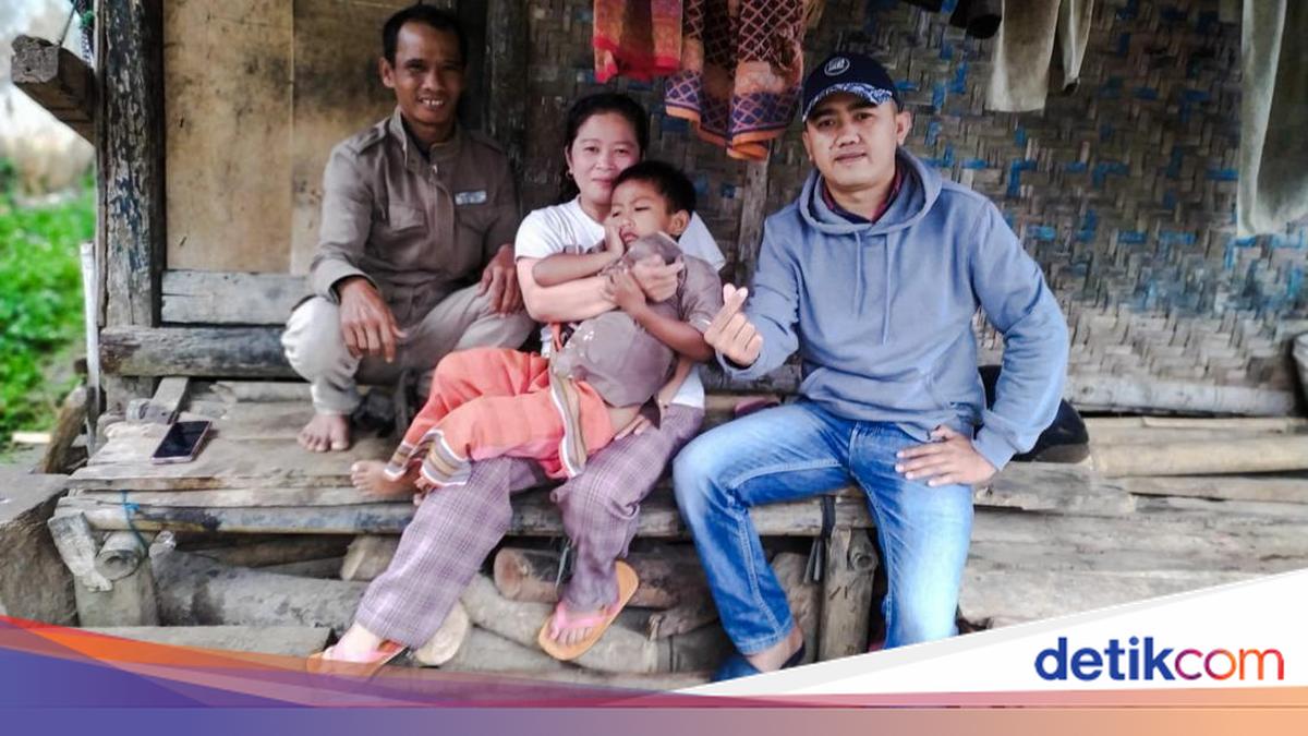 Ilustrasi kawasan permukiman warga di sekitar jalur Sesar Lembang yang rawan gempa bumi