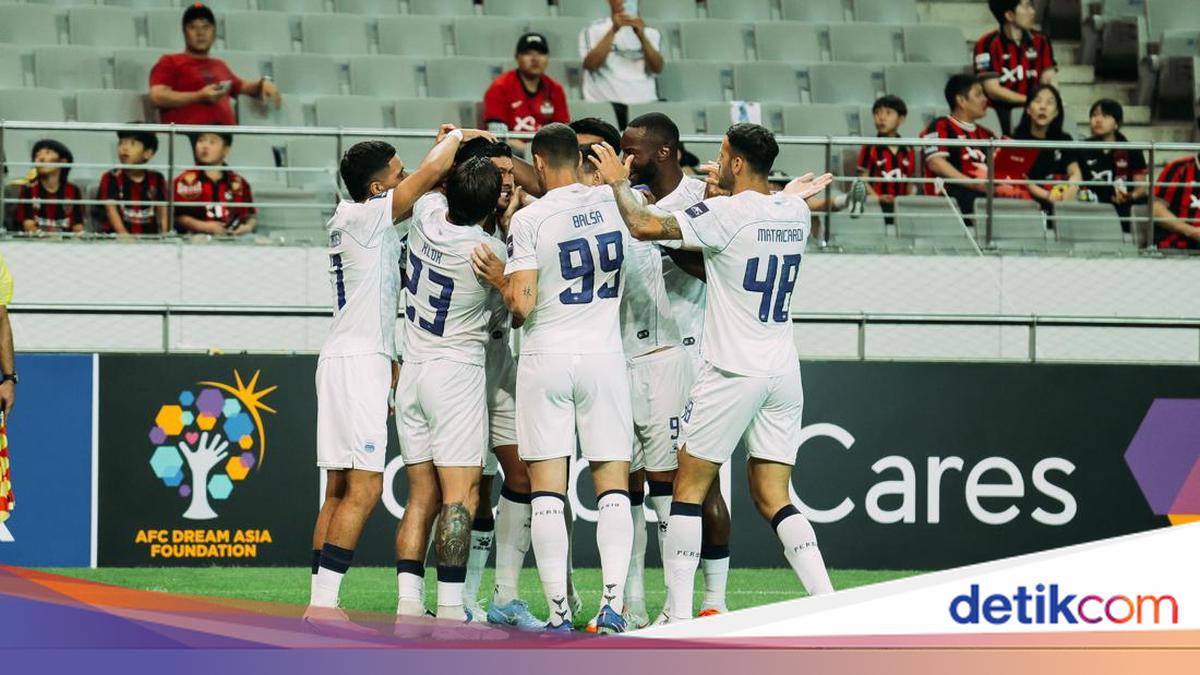 Kapten Persib Bandung Marc Klok saat berbicara mengenai target kemenangan melawan Port FC di ASEAN Club Championship