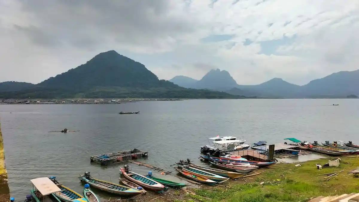 Kawasan perairan Jatiluhur di Purwakarta yang menjadi lokasi proyek pembangunan data center AI BDx.