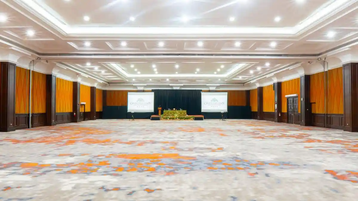 Malibu Dome Grand Pasundan Convention Hotel di Kota Bandung