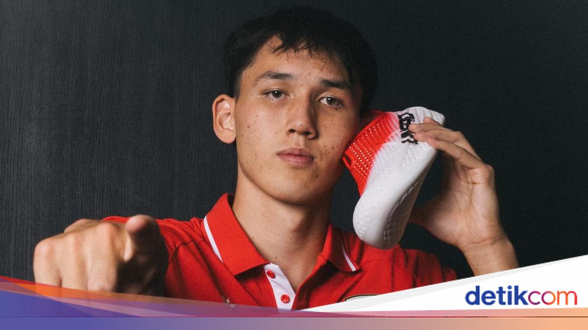 Mitchell Baker merayakan kemenangan Timnas Indonesia di FIFA ASEAN Cup 2026