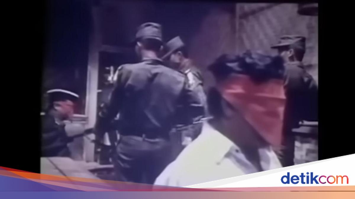 Monumen Pancasila Sakti Lubang Buaya tempat evakuasi korban G30S PKI
