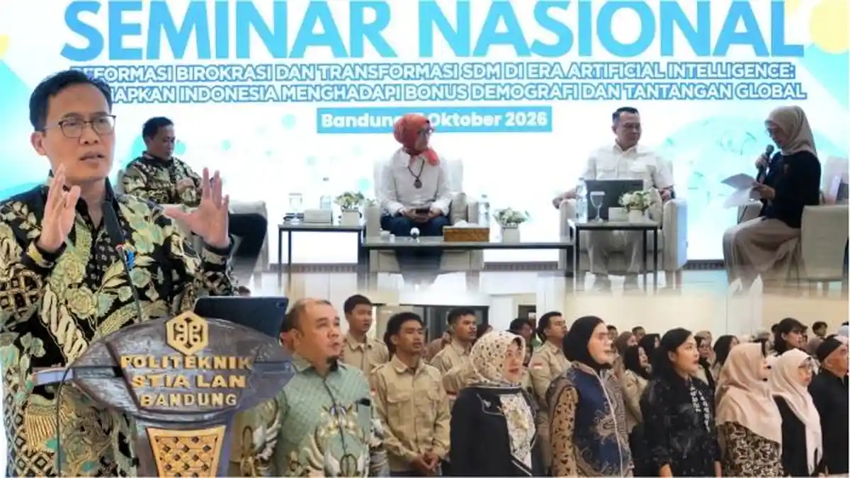 Penyerahan Surat Keputusan Penegasan Status Kewarganegaraan Ibu Baedah di Majalengka