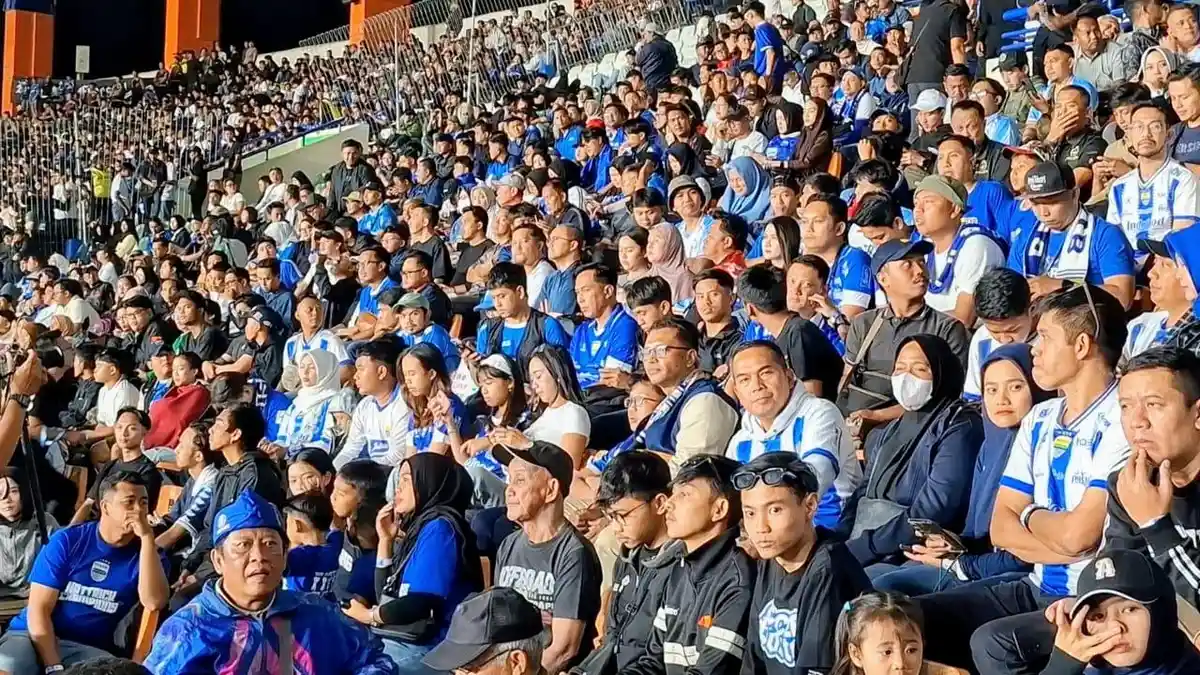 Persib Bandung bersiap menghadapi Persija Jakarta di Piala Presiden 2026