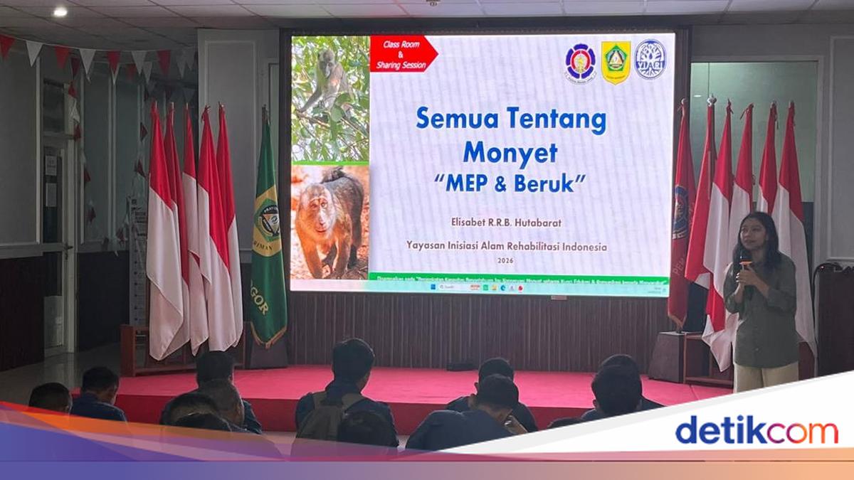 Petugas Pemadam Kebakaran Kabupaten Bogor saat mengikuti sosialisasi pengenalan primata bersama YIARI