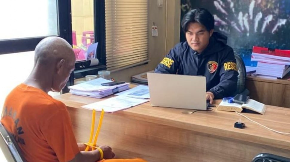 Proses ekshumasi makam korban penganiayaan di Gunungsindur Bogor