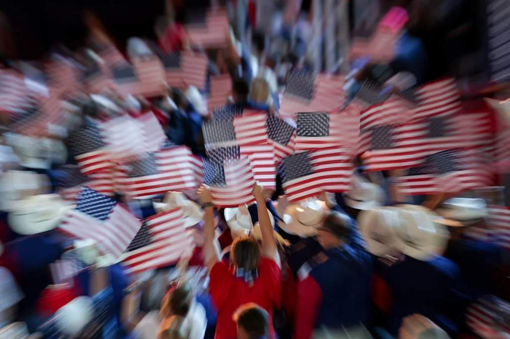 Suasana konvensi Partai Republik di Dallas yang membahas tantangan ekonomi menjelang pemilu sela