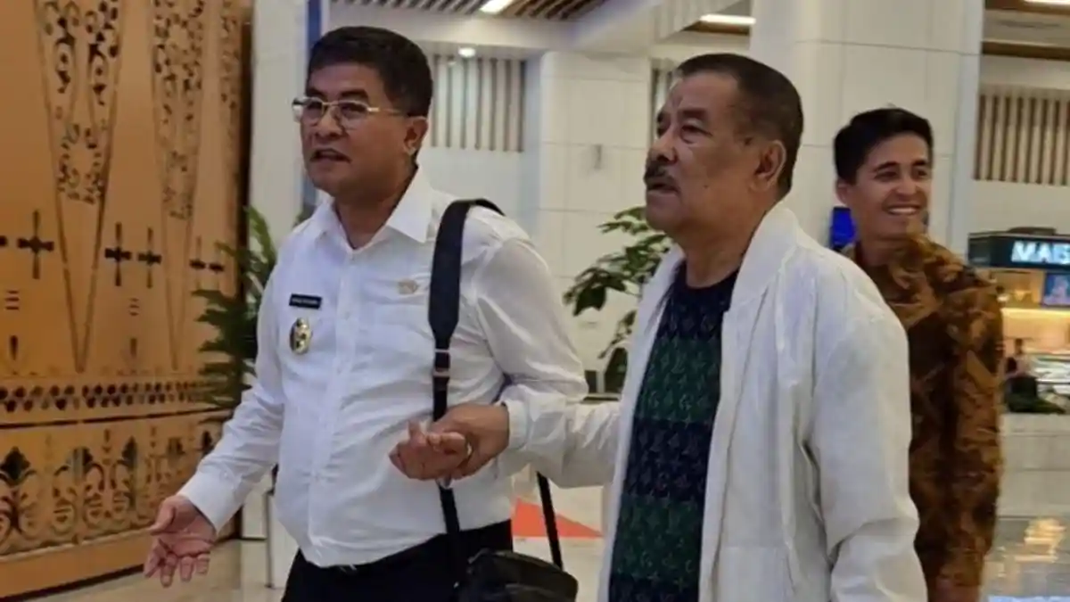 Umuh Muchtar kembali ke Sumedang didampingi Erwan Setiawan