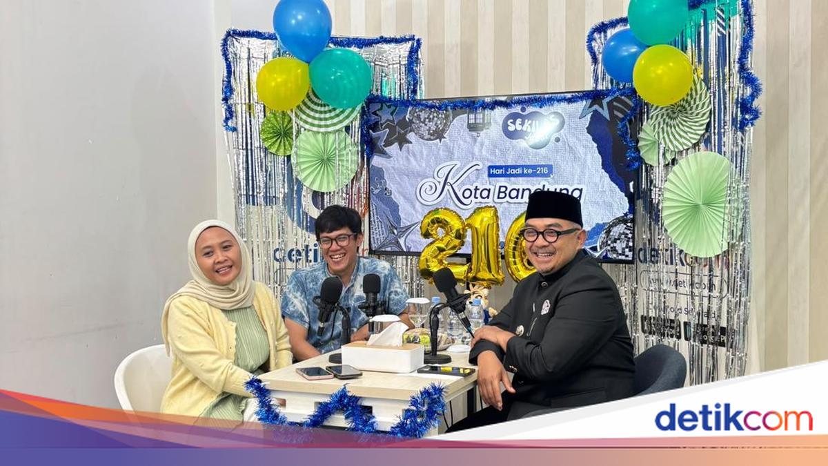 Wali Kota Bandung Muhammad Farhan saat siaran langsung Sekilas Jabar